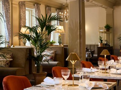 Emberwood restaurant now open